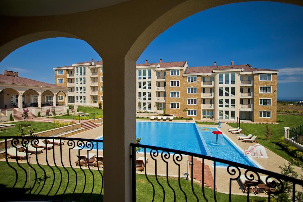 Apartments Atia Tschernomorez Exterior foto